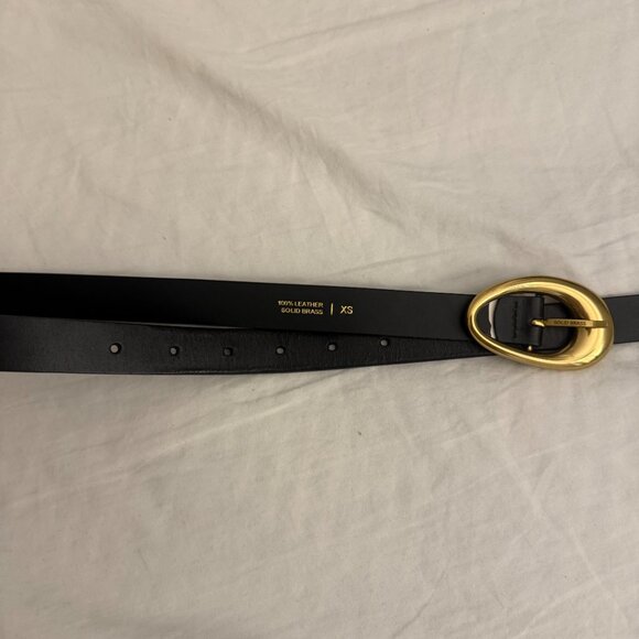 Aritzia Perennial Solid Brass Leather Belt (Black/Gold) - Picture 3 of 6